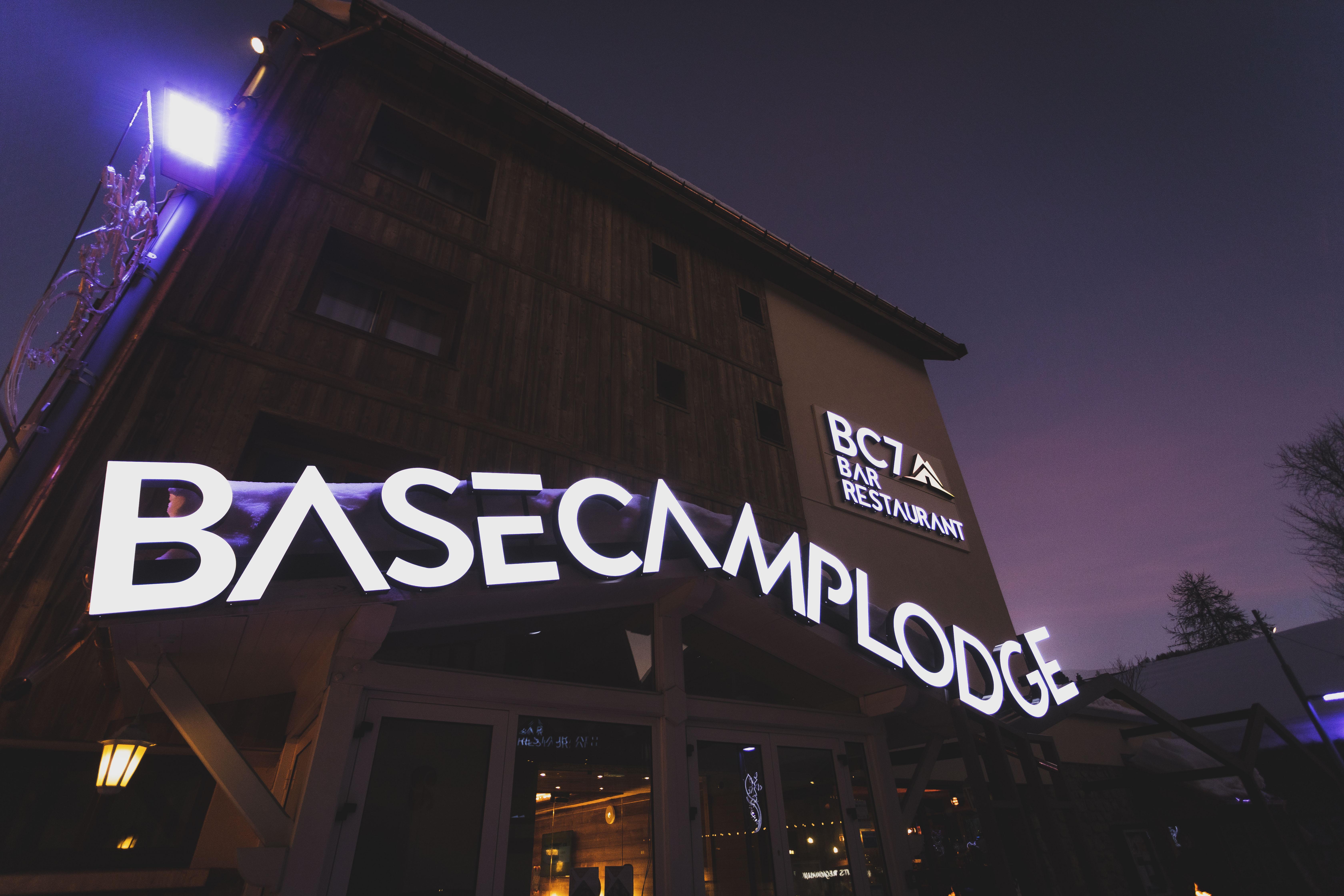 Hotel Base Camp Lodge - Les 2 Alpes Les Deux Alpes Exterior photo