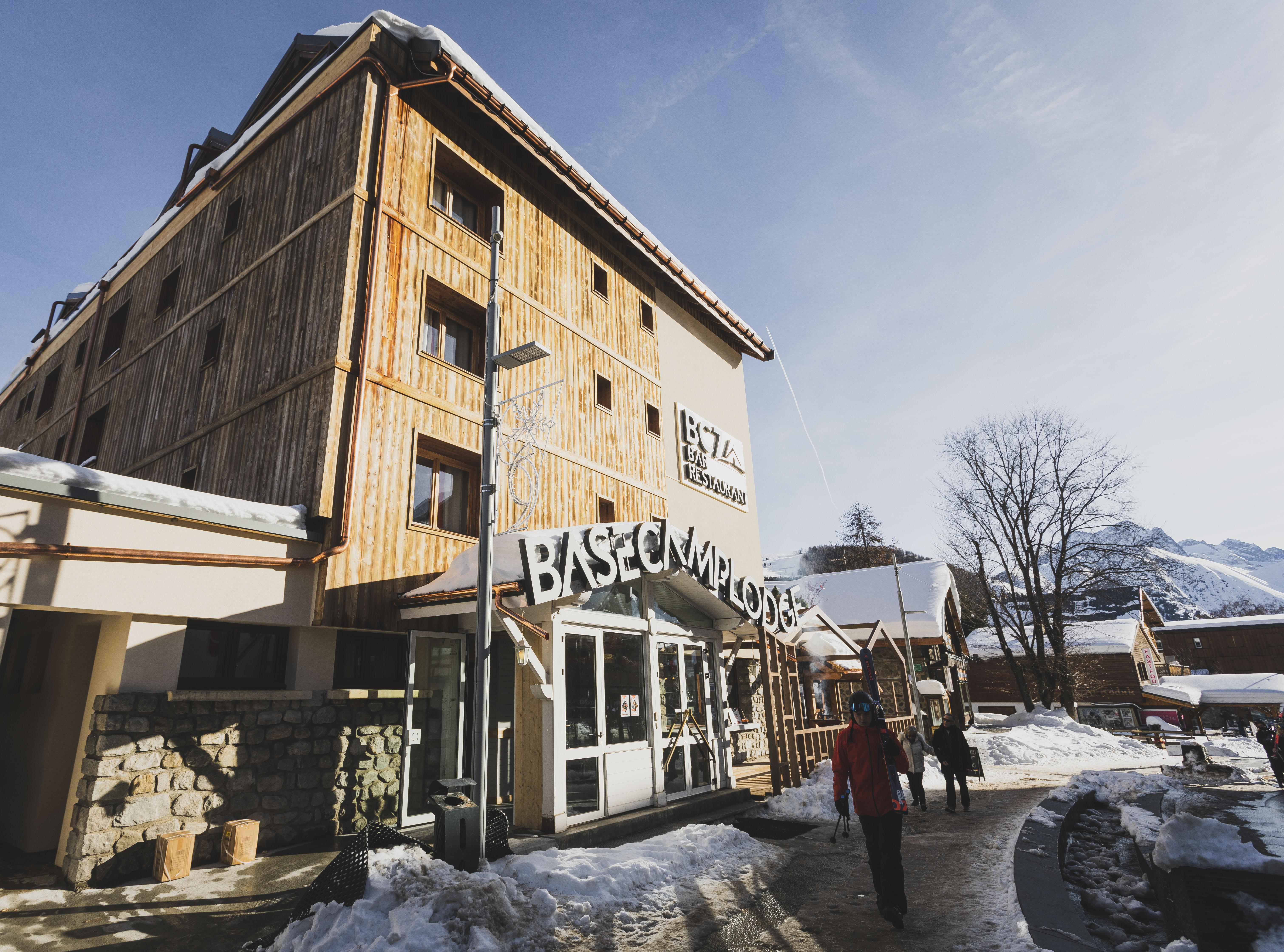 Hotel Base Camp Lodge - Les 2 Alpes Les Deux Alpes Exterior photo
