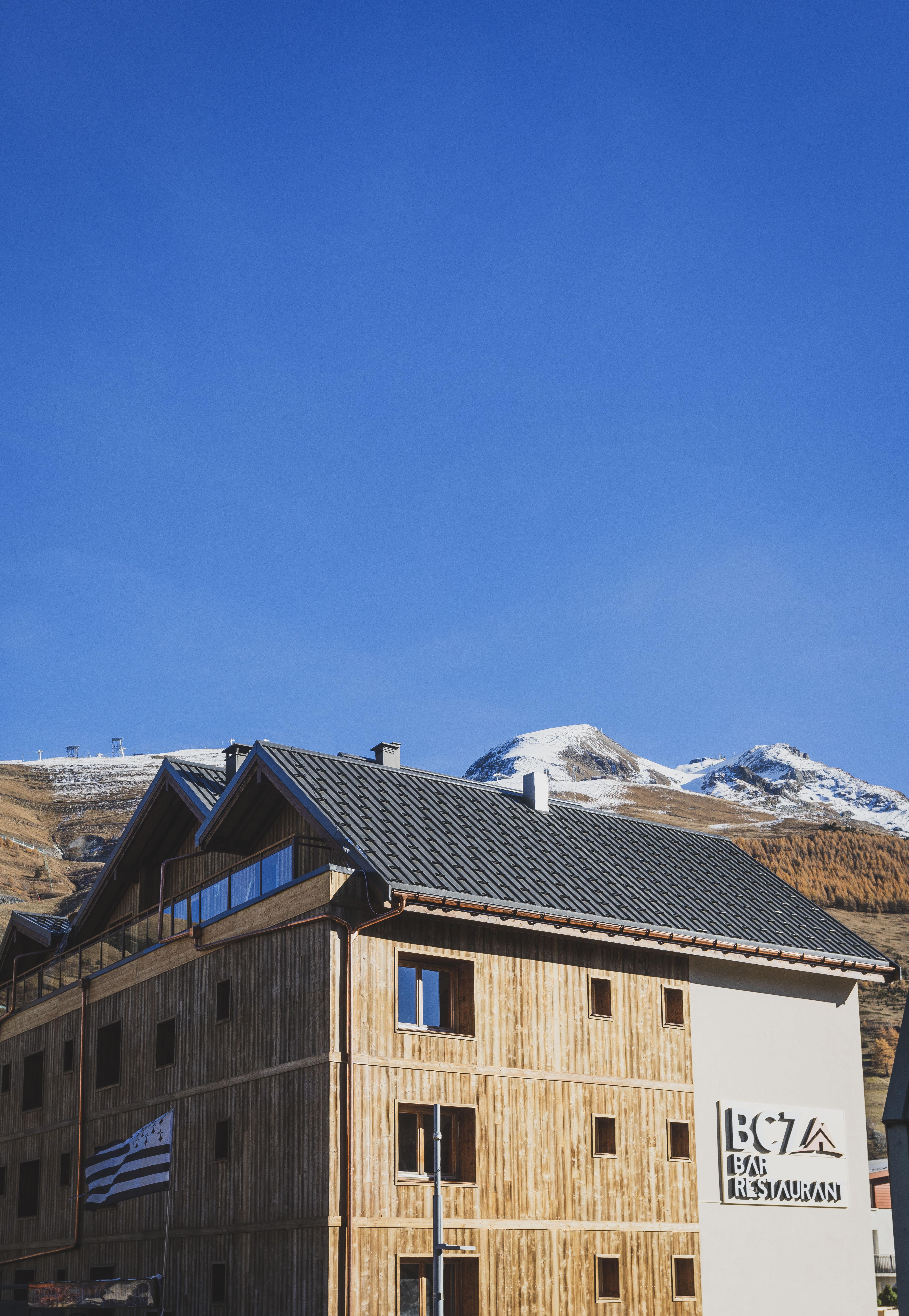 Hotel Base Camp Lodge - Les 2 Alpes Les Deux Alpes Exterior photo